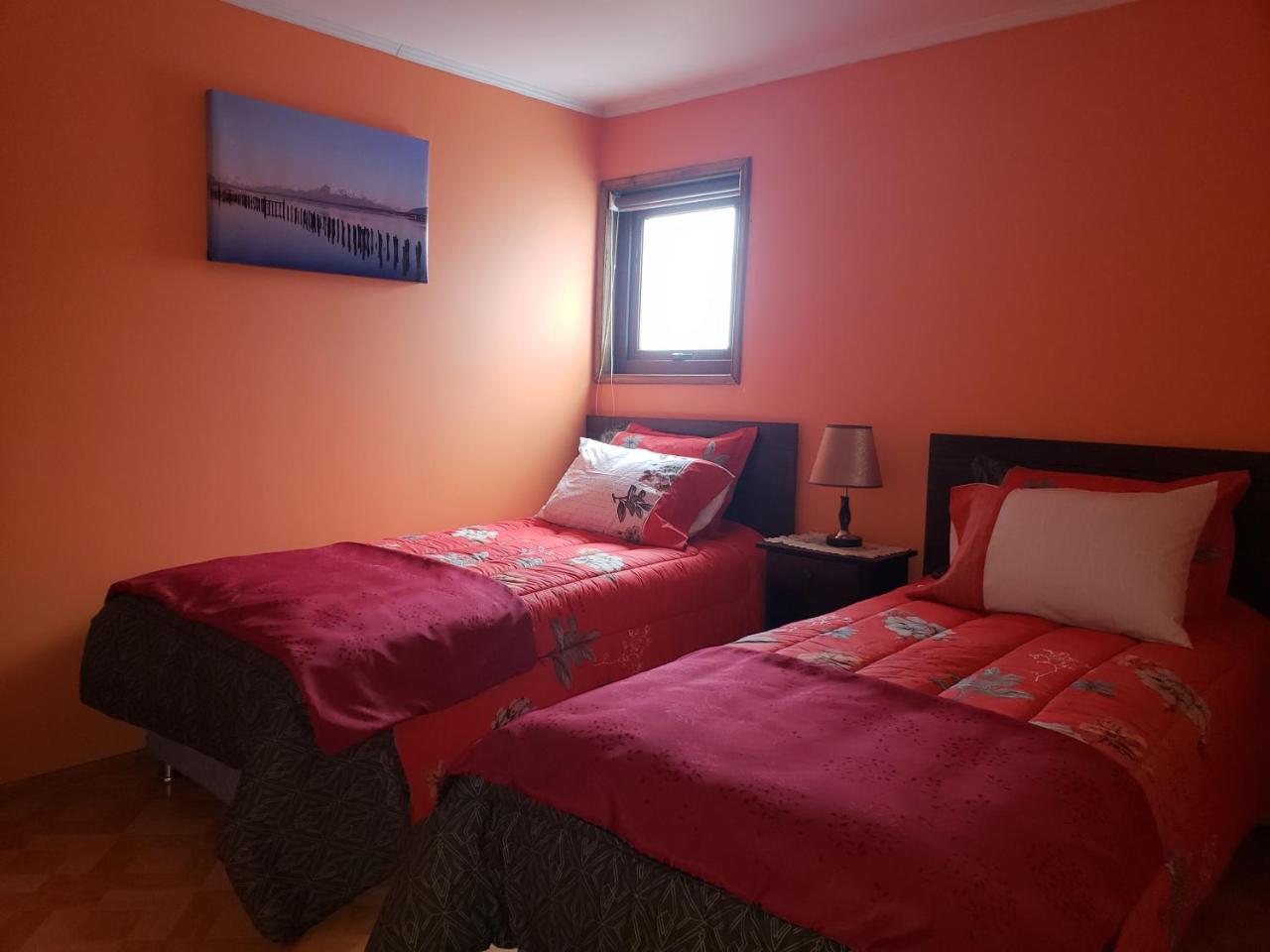 Hostal Nataly Пуэрто-Наталес Экстерьер фото