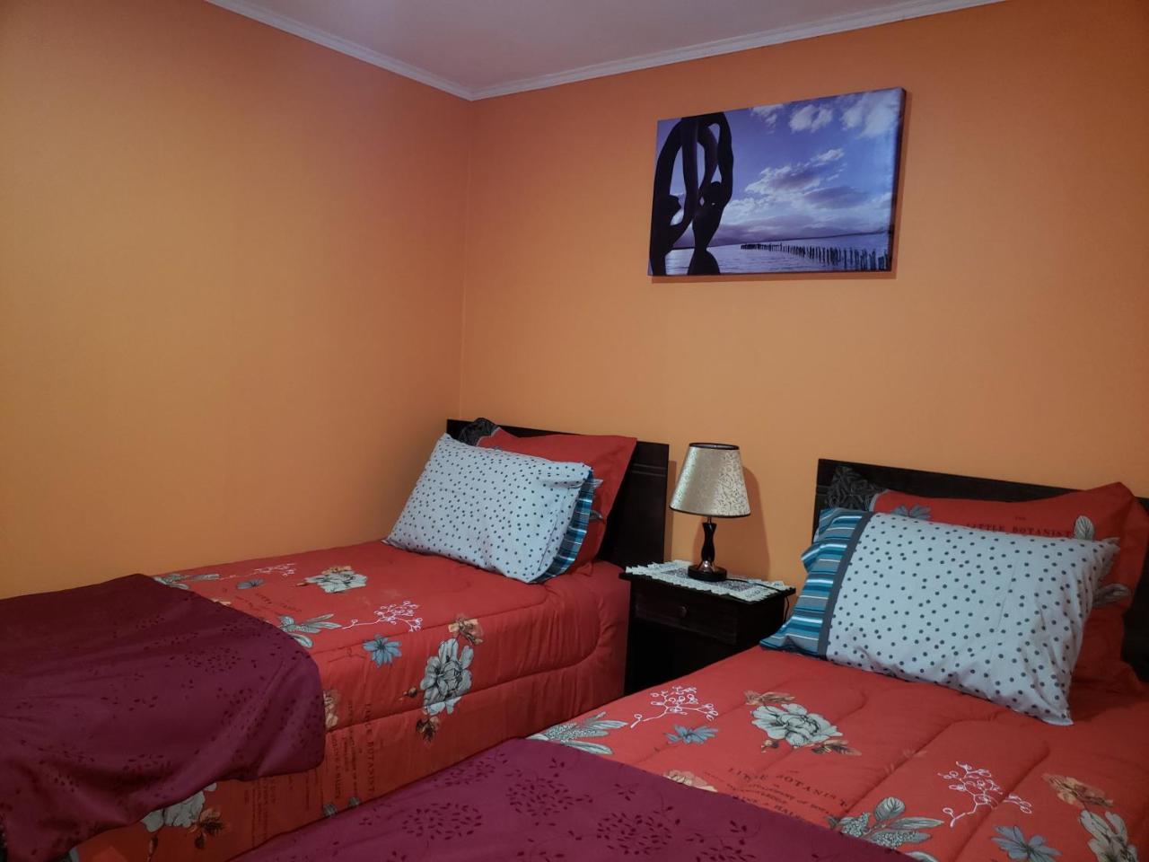 Hostal Nataly Пуэрто-Наталес Экстерьер фото